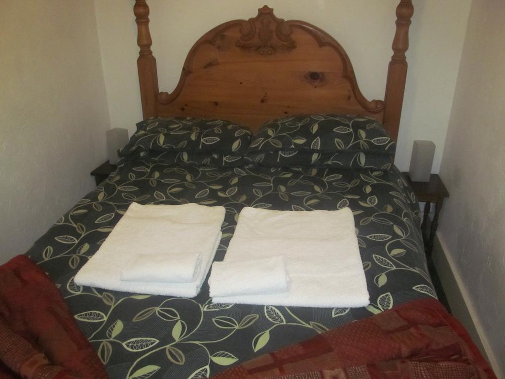 Upton Cross B&B Bude Phòng bức ảnh